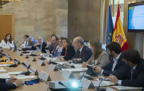 西班牙、葡萄牙和法國同意加強可再生能源合作